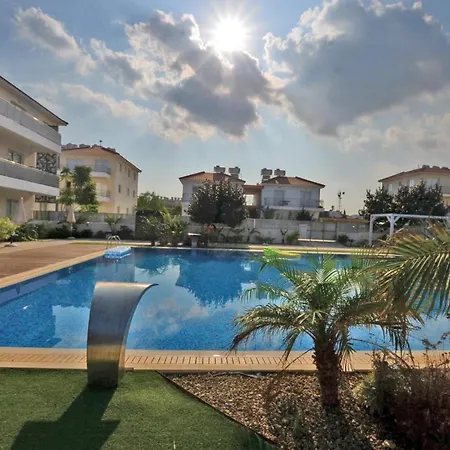 Mythical - 2 Bed Large Communal Pool, Close To Protaras * باراليمني