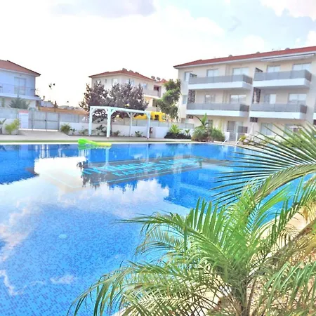 Mythical - 2 Bed Large Communal Pool, Close To Protaras * 파라림니